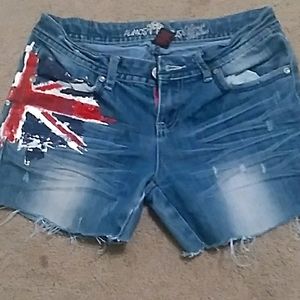 Size 7 Almost Famous Jean Shorts